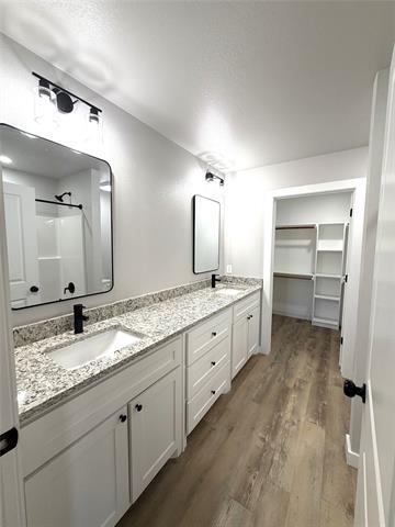 Building Photo - 144 Tombstone Rd