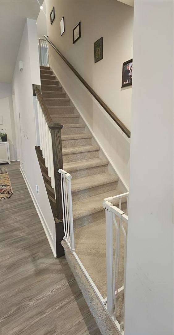 Building Photo - 7017 Old Evergreen Pkwy