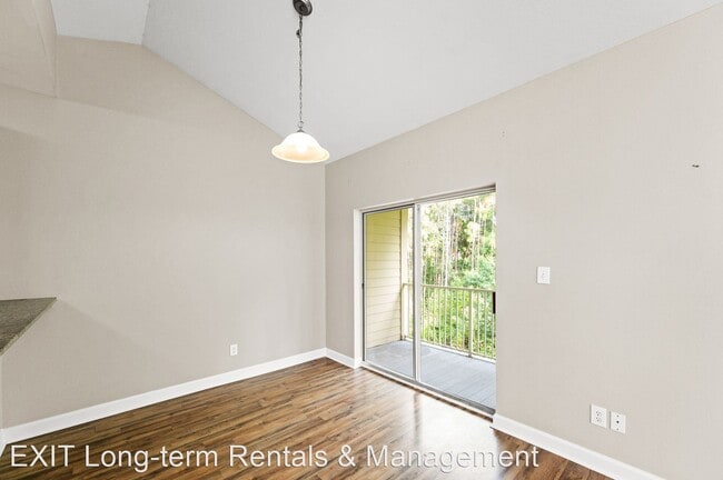 Building Photo - 2 br, 2 bath House - 1701 E. 1st Street Un...
