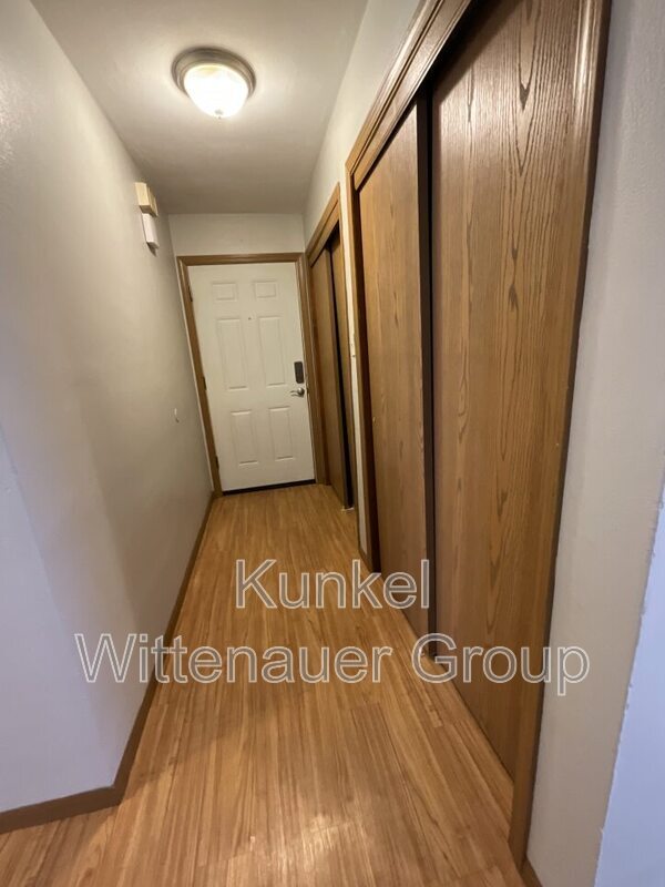 Building Photo - 1814-3 Jamestown Road