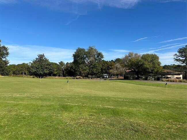 Building Photo - 3430 Sagebrush St