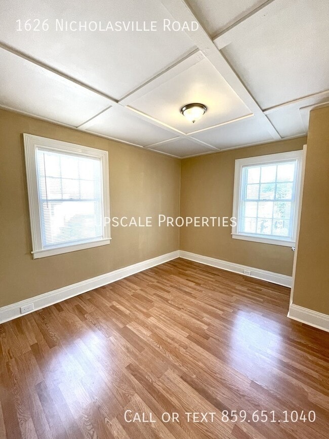 Building Photo - 1626 Nicholasville Rd
