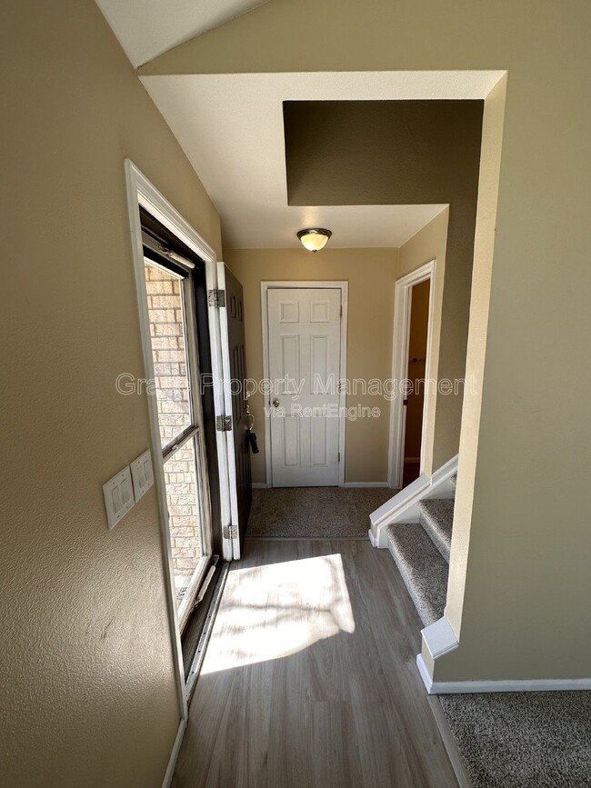 Building Photo - 1081 W 112th Ave