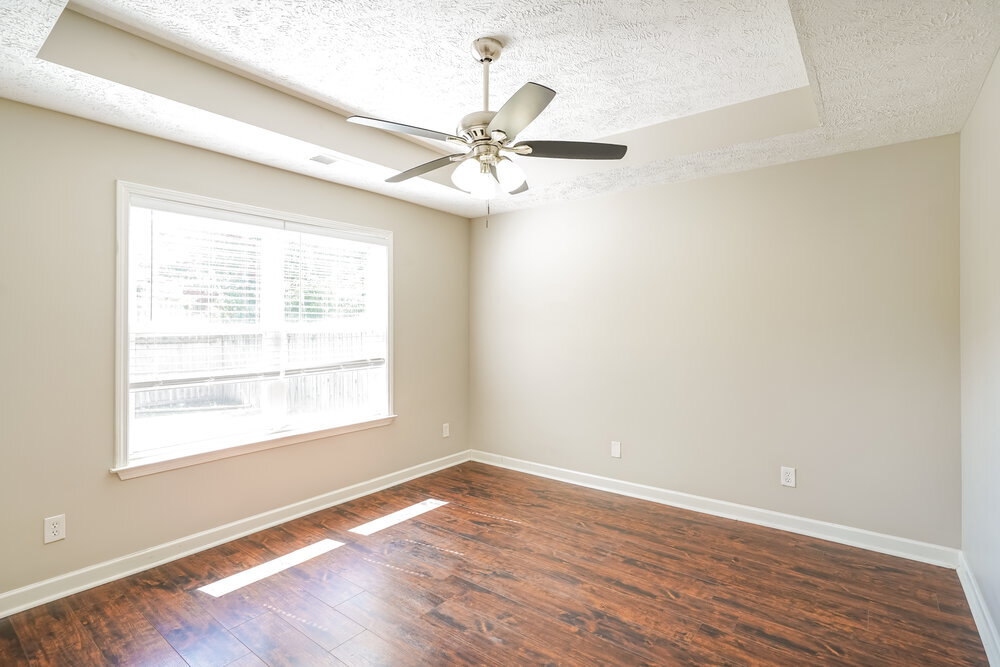 Building Photo - 1632 Beaconcrest Cir