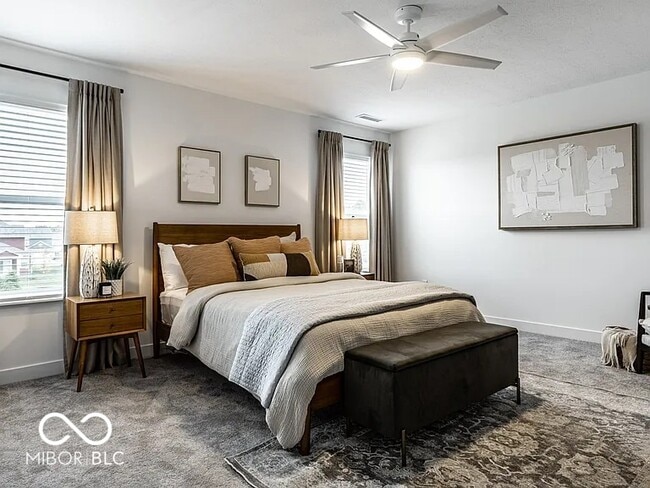 Building Photo - 6558 Hawthorne Dr