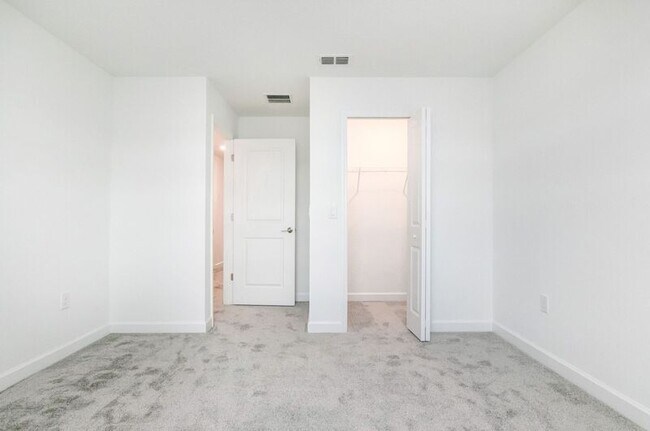 Building Photo - 5649 Quiet Palm Lp