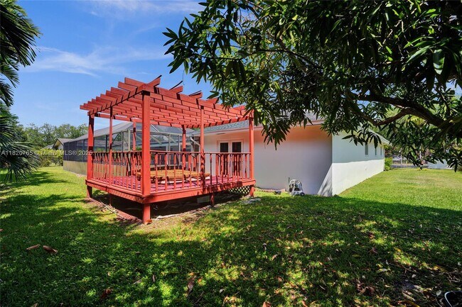 Building Photo - 7360 SW 120th St