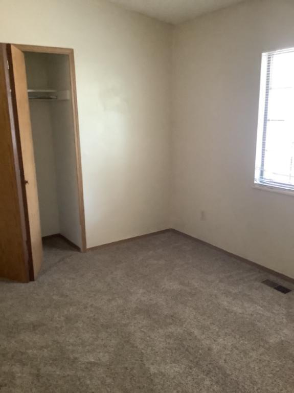 Building Photo - 5709 Hermit Pass Dr