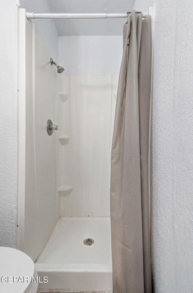 Building Photo - 11189 Ebb Tide Dr