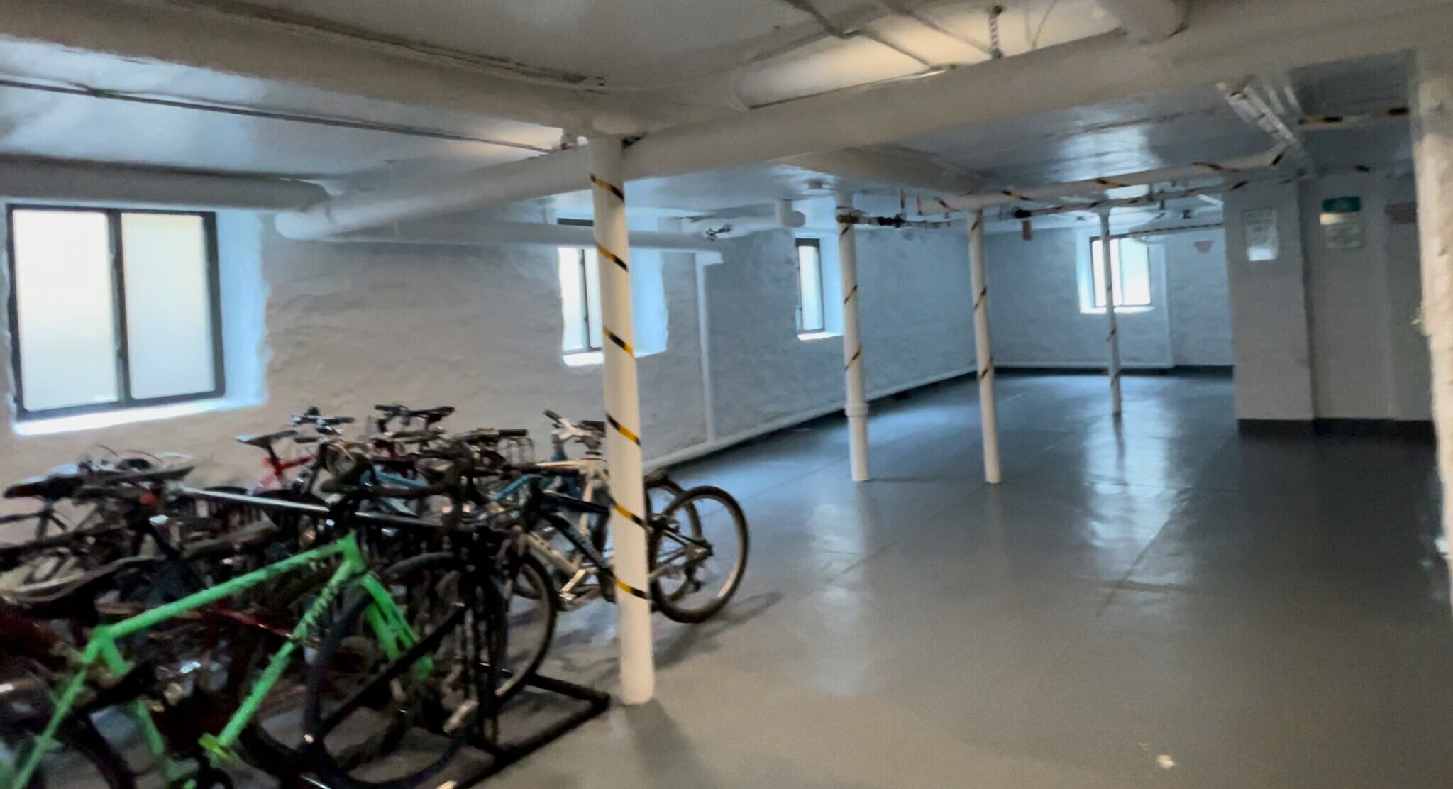 Free Bicycle Storage in the building - 3086 29th St