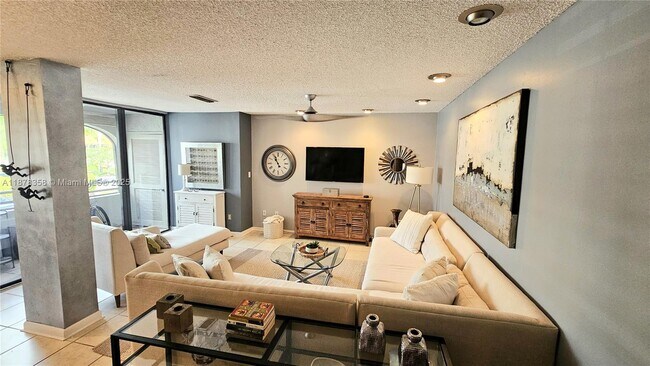 Building Photo - 3544 Magellan Cir