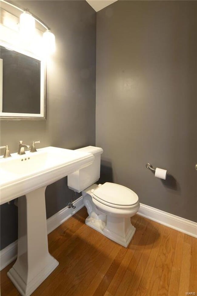 Building Photo - 7709 Gannon Ave