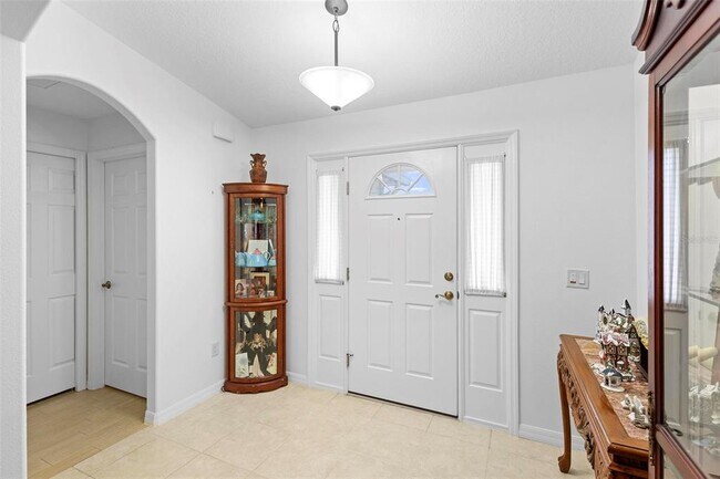 Building Photo - 15581 SW 11th Terrace Rd