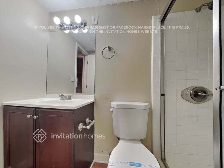 Building Photo - 2354 Shadowood Dr SW