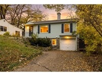 Building Photo - 2336 Ives Ln N