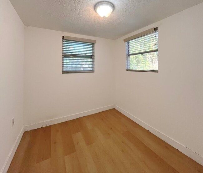 Building Photo - 1747 Acremaker Rd