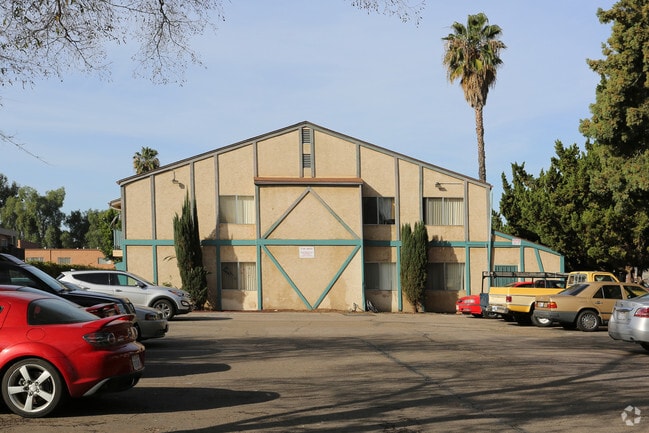 Building Photo - Lake Jennings Apartments