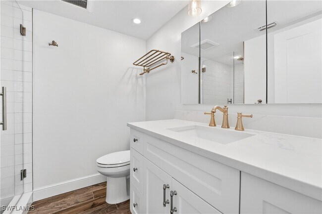 Building Photo - 3930 Belair Ln