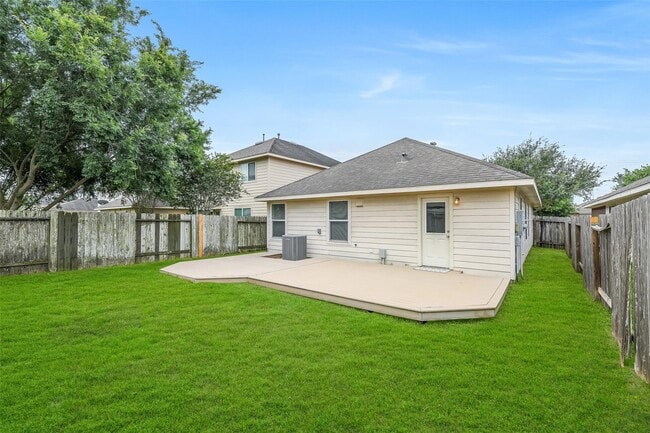 Building Photo - 17226 Osprey Landing Dr