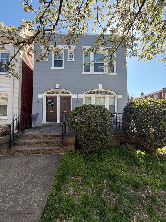 Building Photo - 2627 Floyd Ave