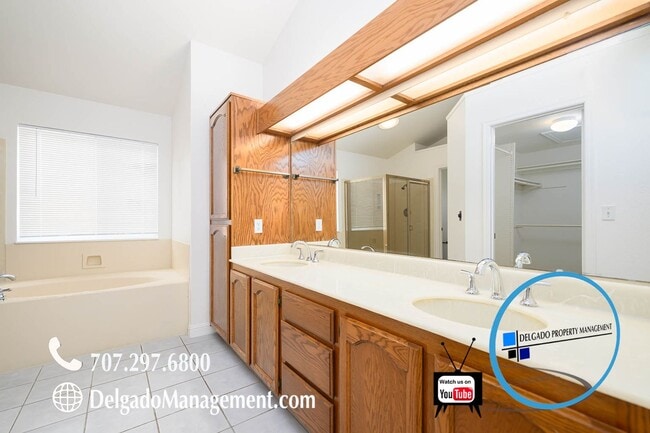 Building Photo - Benicia! GORGEOUS Southampton Hills home