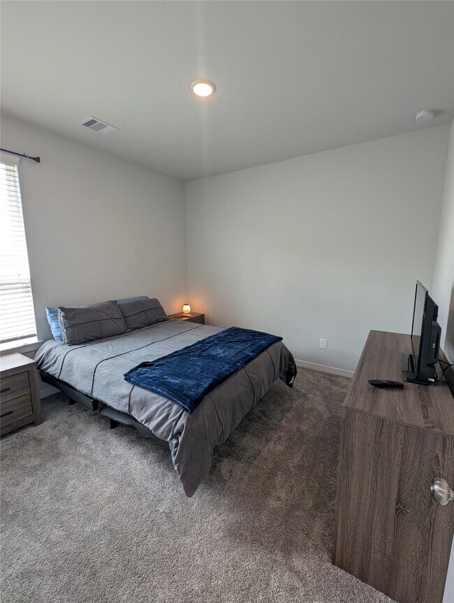 Building Photo - 21106 Armstrong County Dr