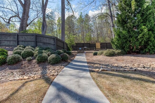 Building Photo - 138 Grace Cir