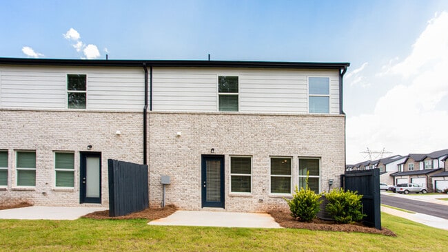 Building Photo - 364 White Tail Rd