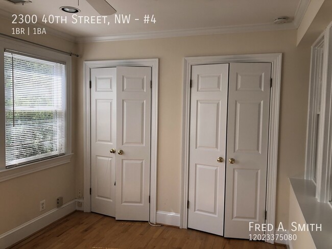 Building Photo - Glover Park Spacious Beautiful One-Bedroom...