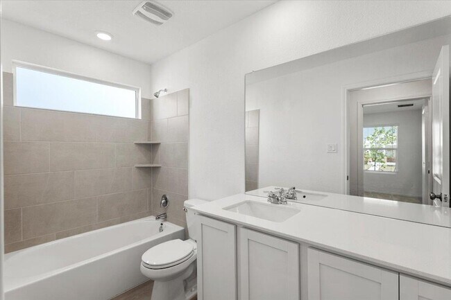 Building Photo - 316 Keefer