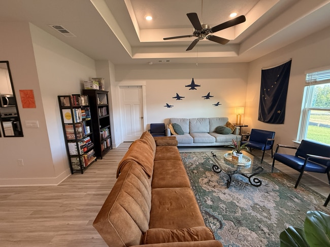 Building Photo - 5851 Sargassum Ln