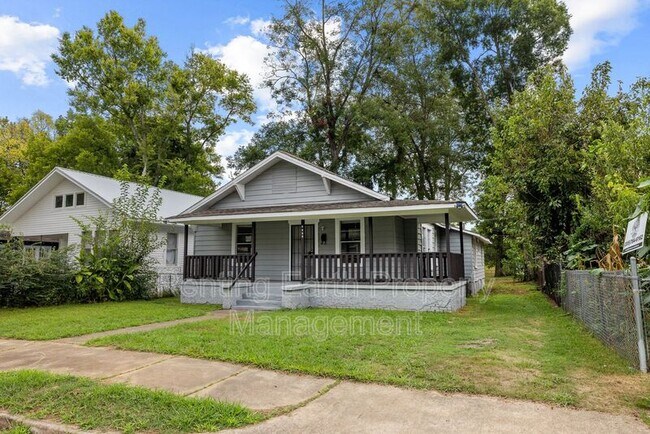 Building Photo - 3111 Avenue D