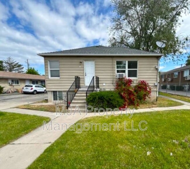 Building Photo - 732 Wasatch St.