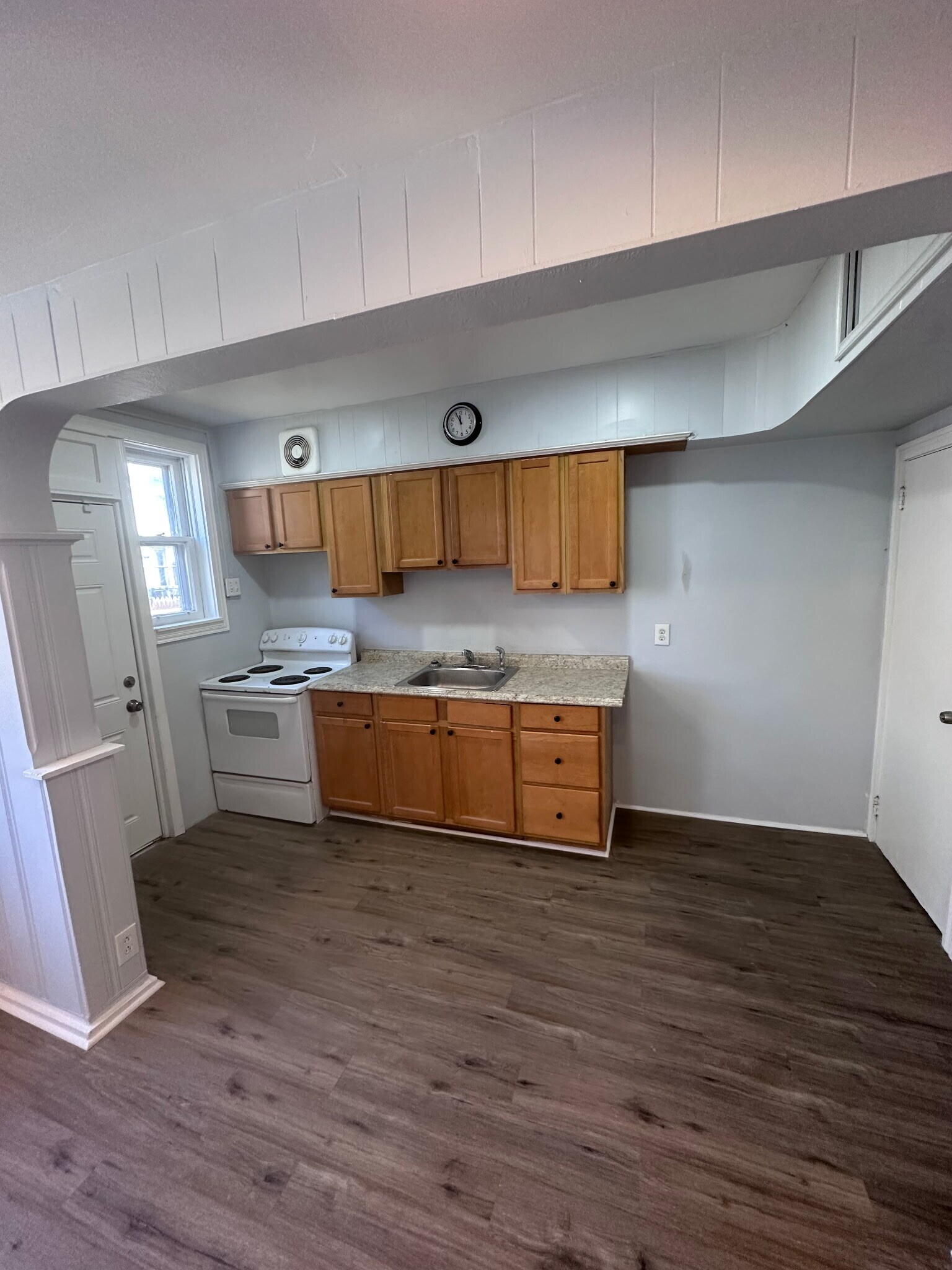 Building Photo - 2607 S 62nd St