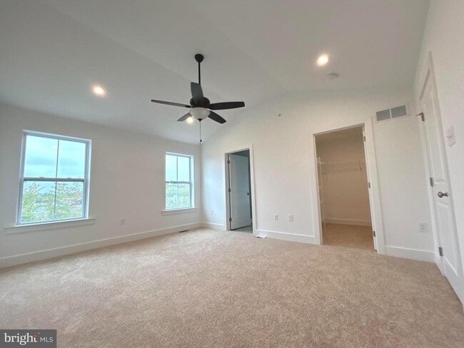 Building Photo - 114 Higher Rock Ct