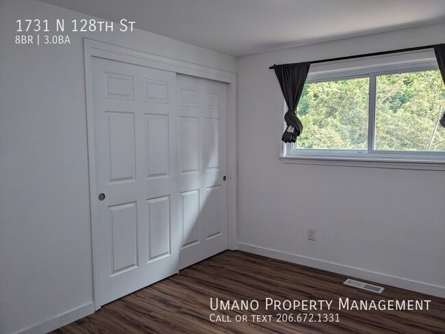 Building Photo - 1731 N 128th St