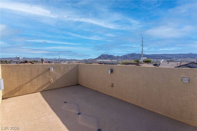 Building Photo - 1362 Bear Brook Ave