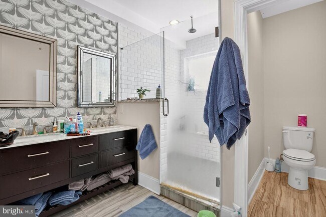 Building Photo - 946 N 2nd St