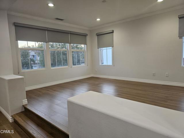 Building Photo - 7454 Chanteclair Ct