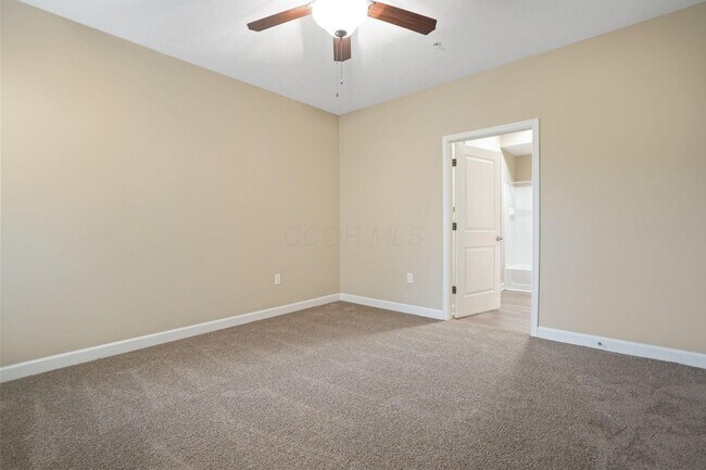 Building Photo - 5119 Foxtail Pine St