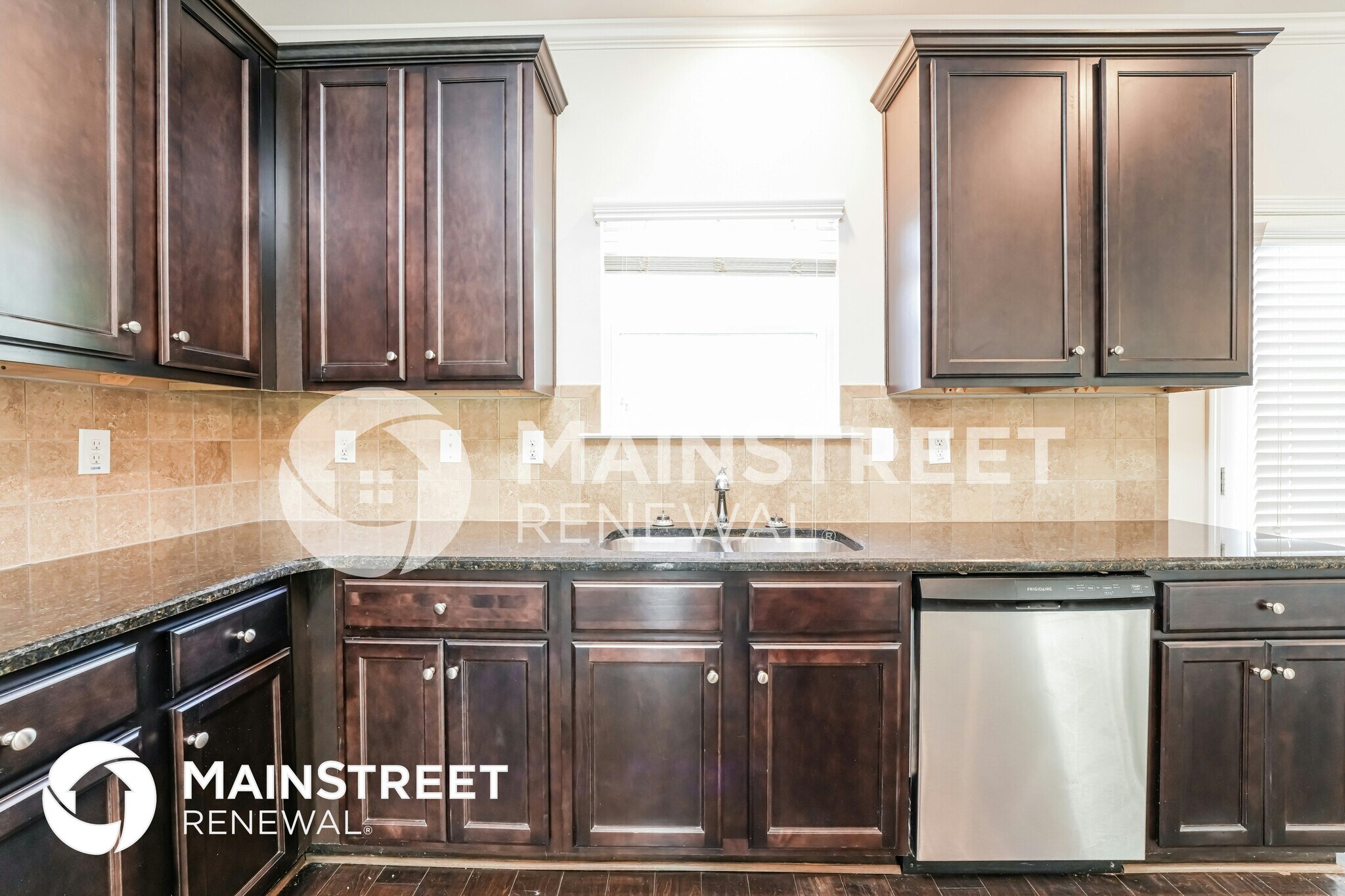 Building Photo - 6239 Baltusrol Terrace