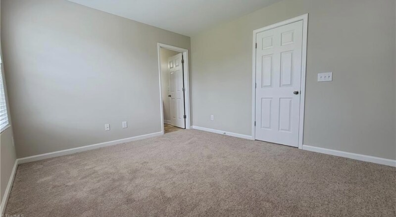 Building Photo - 33 Arbor Hl Pl