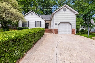 Building Photo - 2704 Kempsford Pl