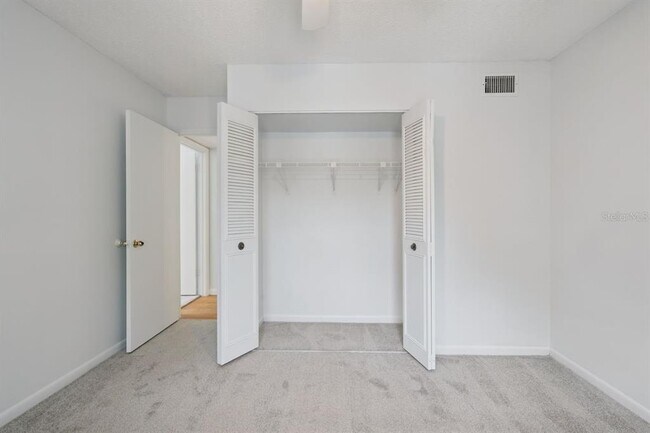 Building Photo - 8215 Sun Spring Cir