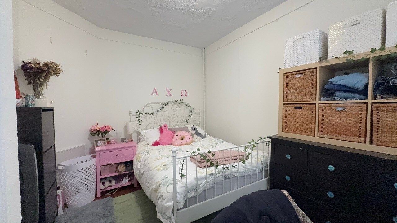 Building Photo - 26 Darling St