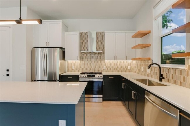 Building Photo - 3507 Oak Springs Dr