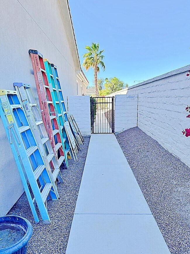 Building Photo - 80372 Camino San Lucas