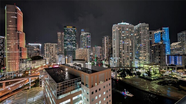 Building Photo - 350 S Miami Ave