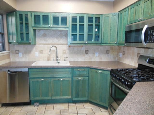 Building Photo - 813 Woodway Ln