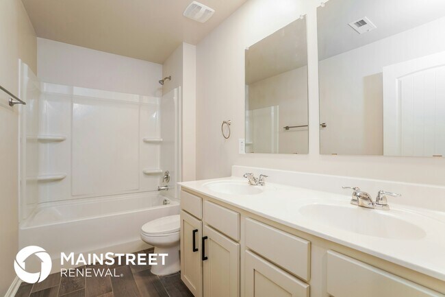 Building Photo - 1448 Archers Cv Wy